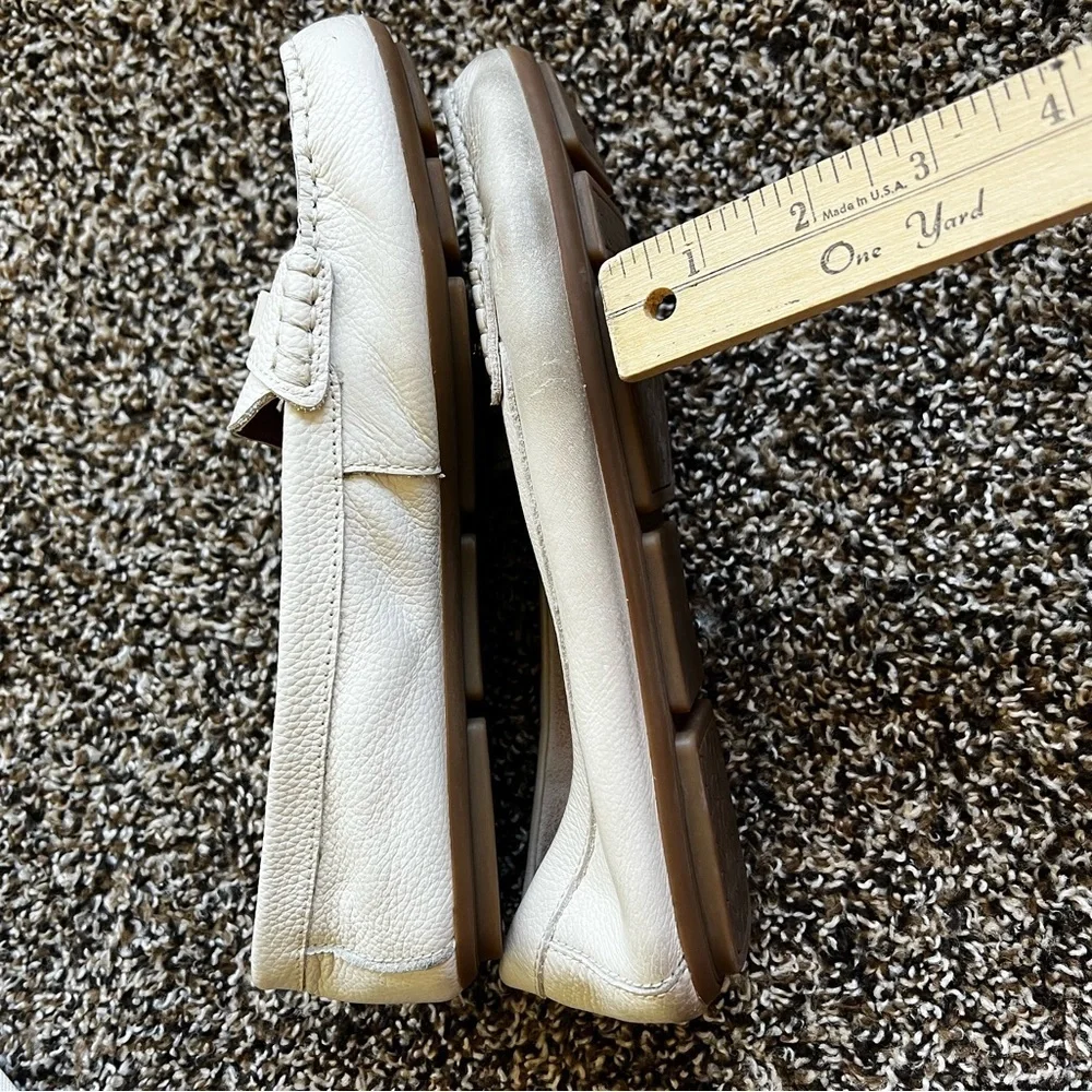 Calvin Klein Women's Cream Loafers - Picture 4 of 8
